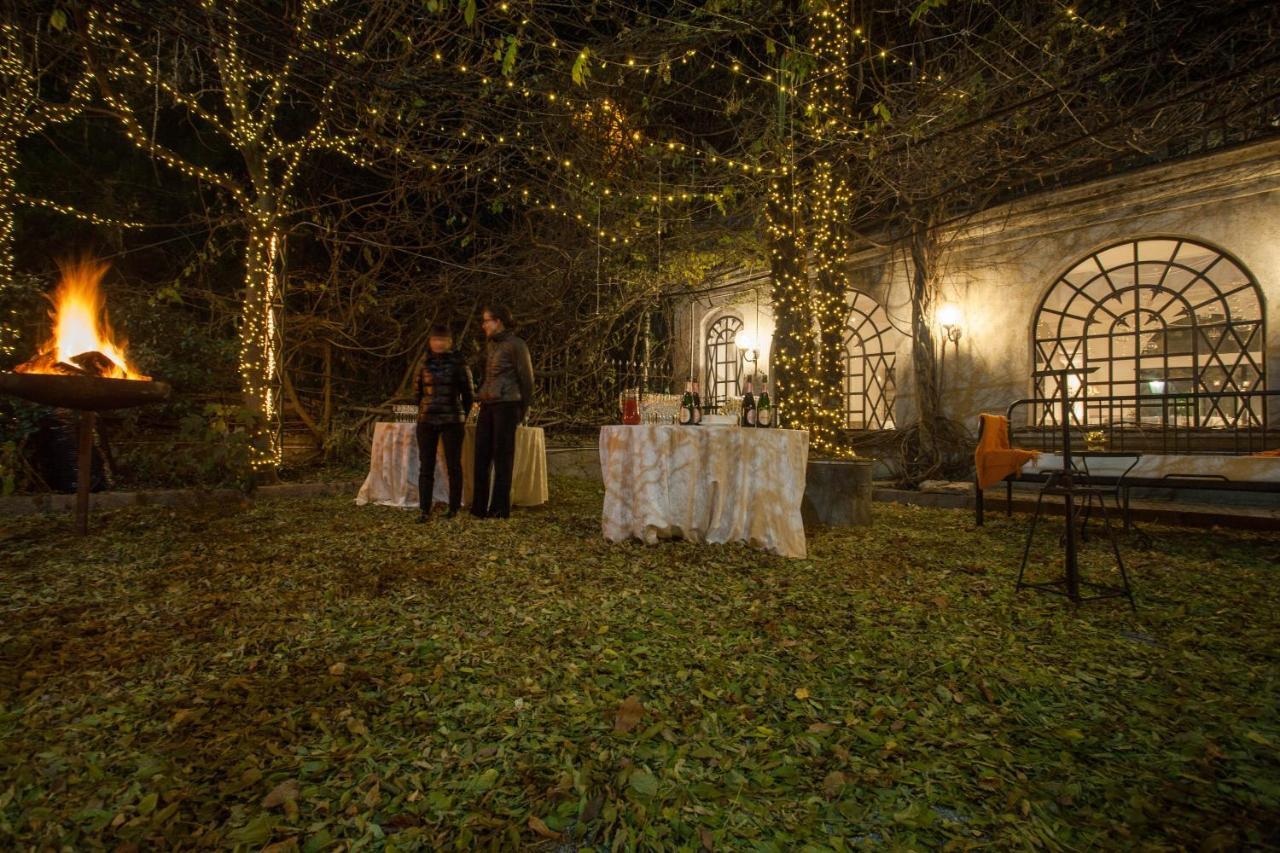 Albergo Ristorante Madonnina Cantello Luaran gambar