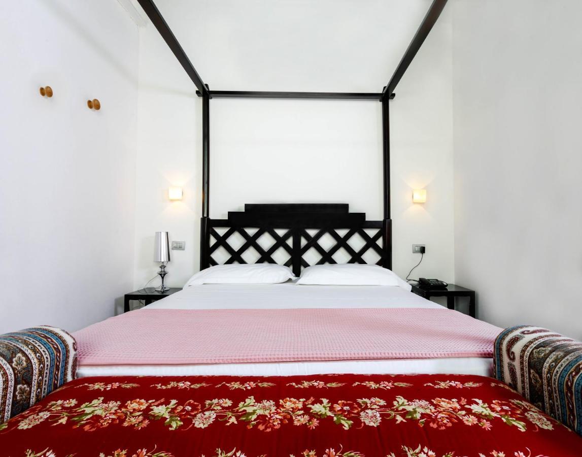Albergo Ristorante Madonnina Cantello Luaran gambar